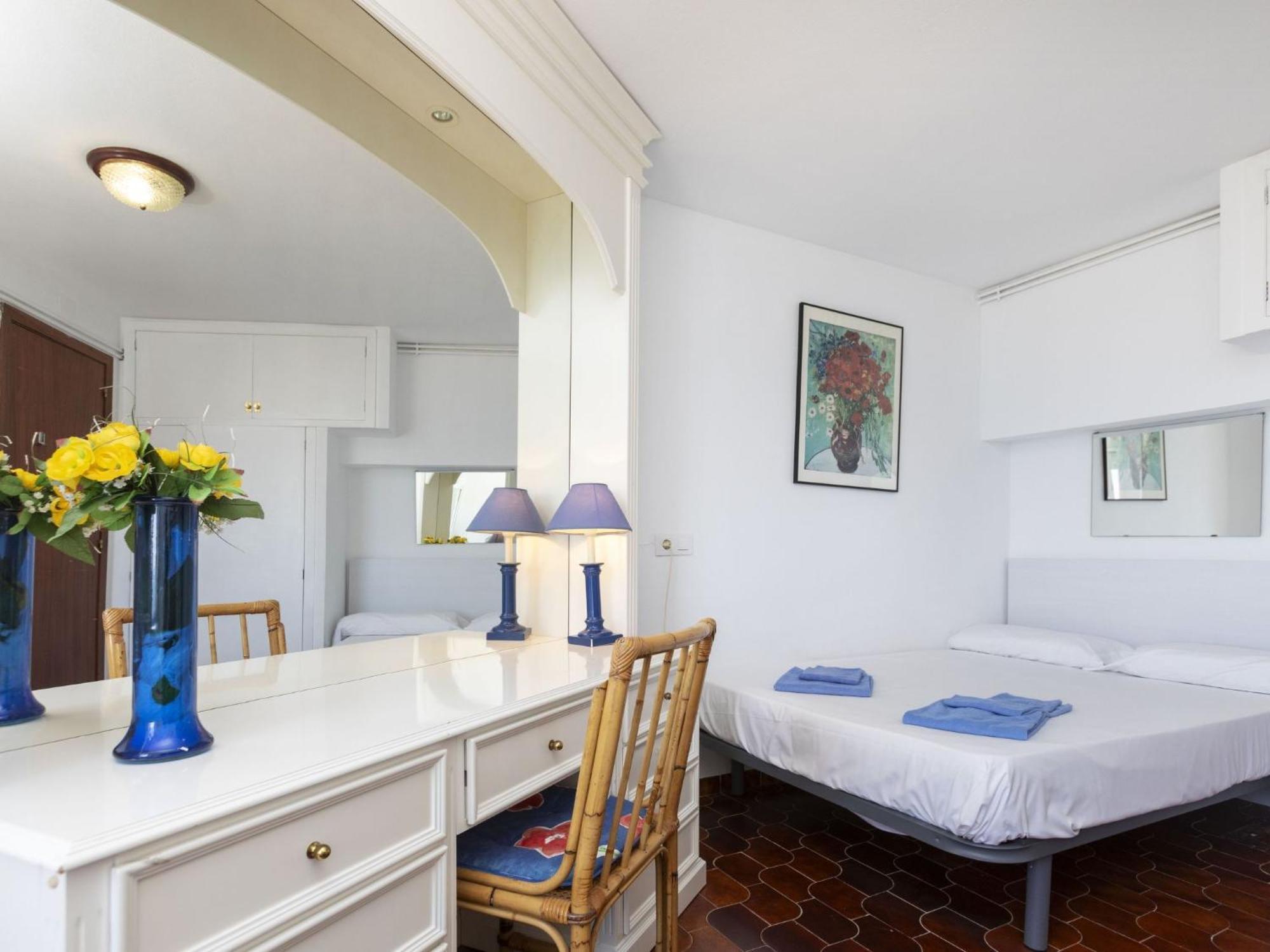Appartamento Fanals-1 By Interhome